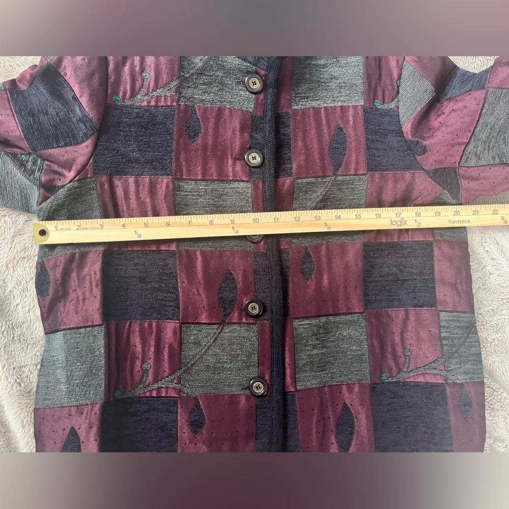 Graff Multimedia Tapestry Patchwork Button Down C… - image 4